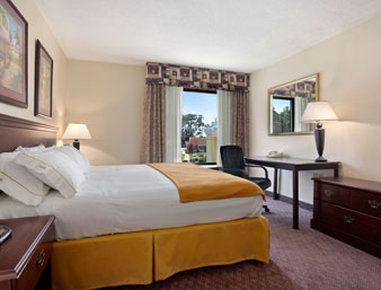 Baymont Inn And Suites Myrtle Beach Extérieur photo